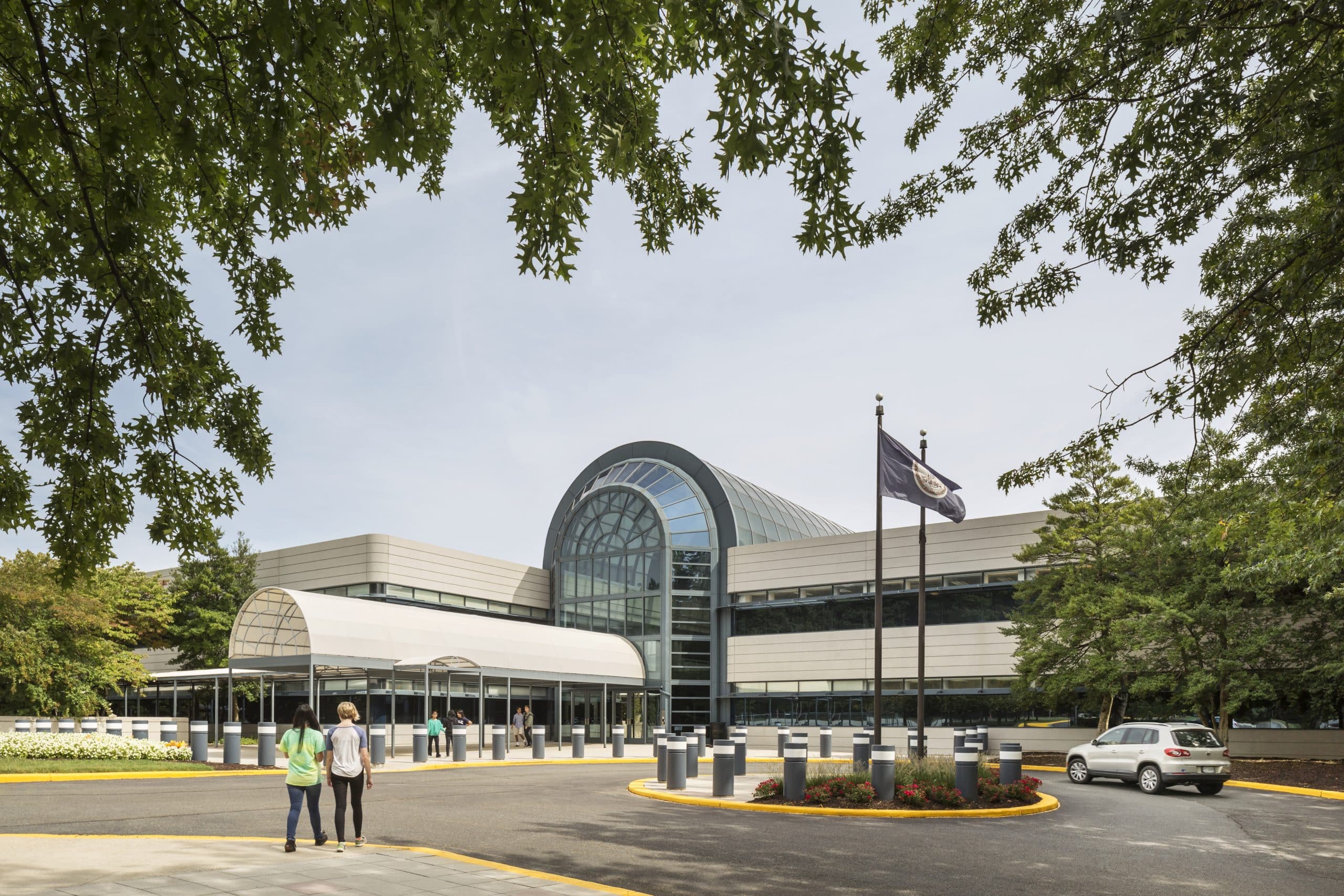 Exterior view of BASIS Independent McLean